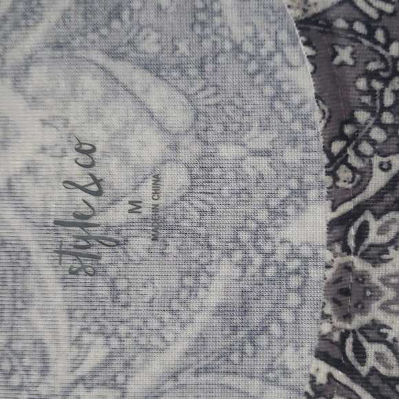 Top - Picture 4 of 8